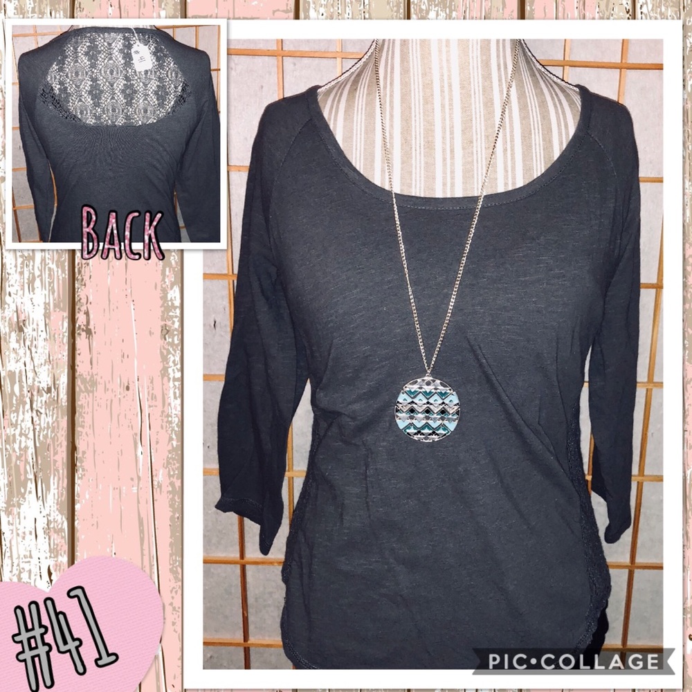Mossimo SzXS 3/4-Length Sleeve Top